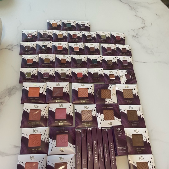 A collection of makeup geek (read description) - Picture 10 of 10